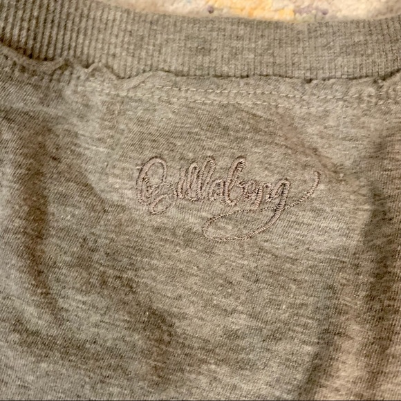 Billabong Y2K ruffle tank - Picture 3 of 4